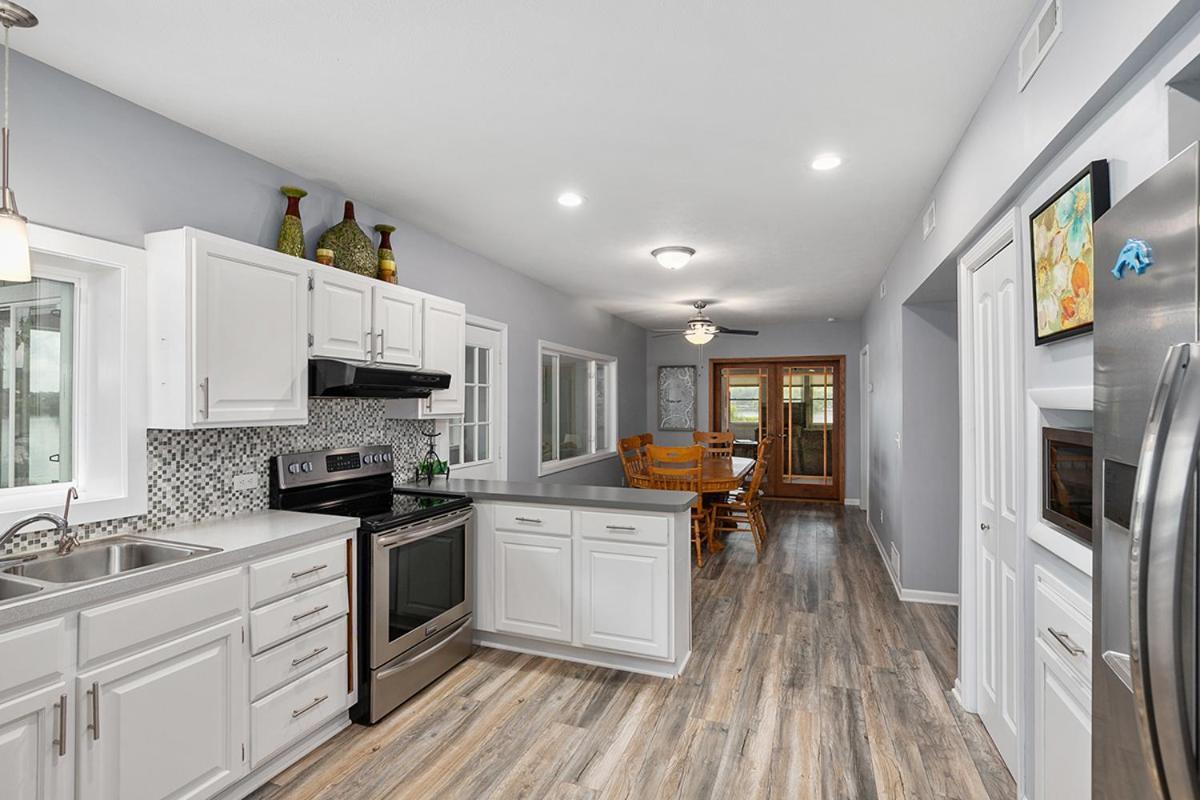 Lakeside Getaway With Dock, Firepit, Grill Newaygo Exterior foto