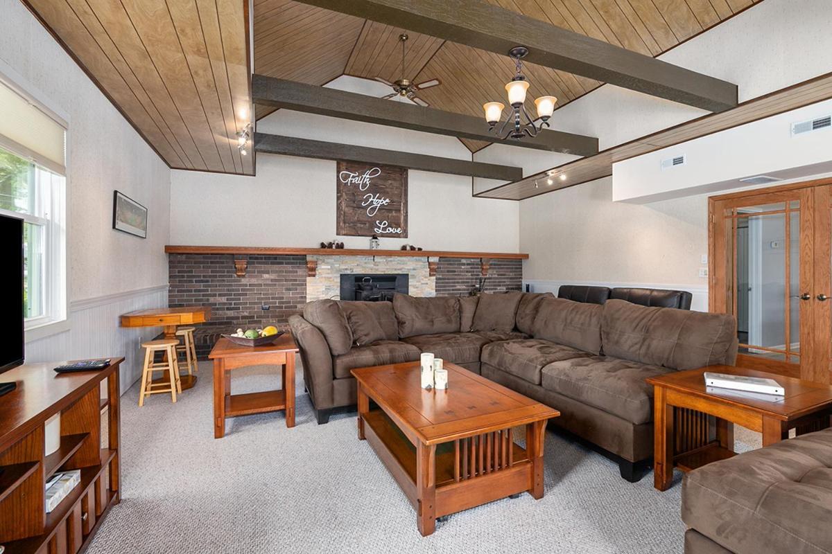 Lakeside Getaway With Dock, Firepit, Grill Newaygo Exterior foto